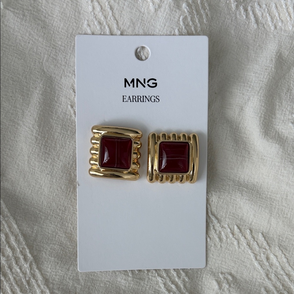 Mango Gold Earrings with Deep Red Accent